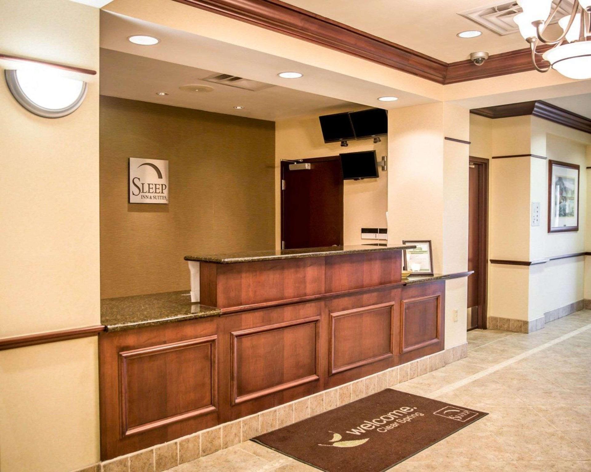 Holiday Inn Express & Suites Clear Spring By Ihg מראה חיצוני תמונה