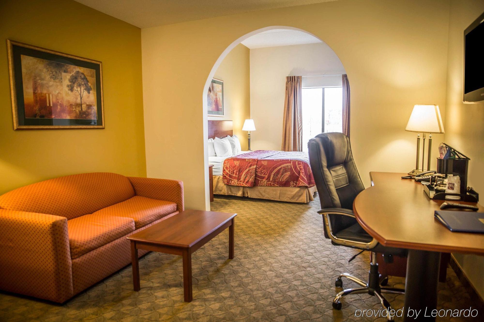 Holiday Inn Express & Suites Clear Spring By Ihg מראה חיצוני תמונה